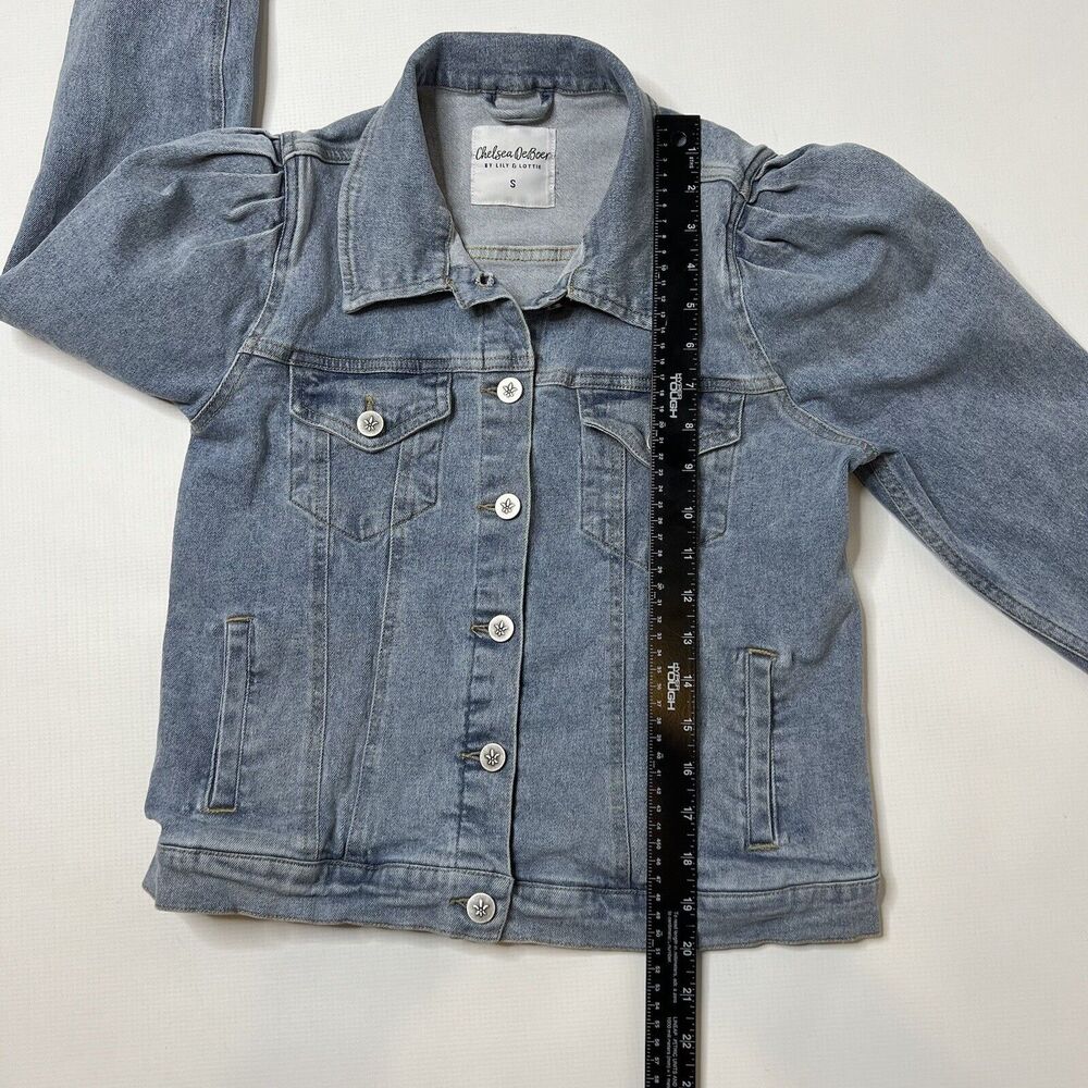 Lauriebelles Chelsea DeBoer by Lily & Lottie Light Wash Jean Jacket Size Small - Picture 11 of 11